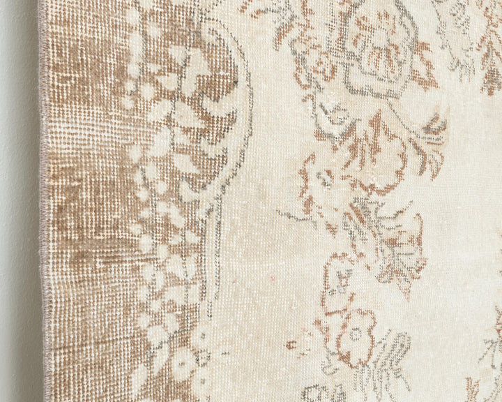 Beige Oushak Rug 5' 9" x 10' 4" | No. VR55317