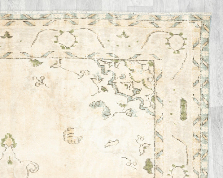 Beige Turkish Oushak Rug 10' 4" x 6' 3" Hand-Knotted pattern