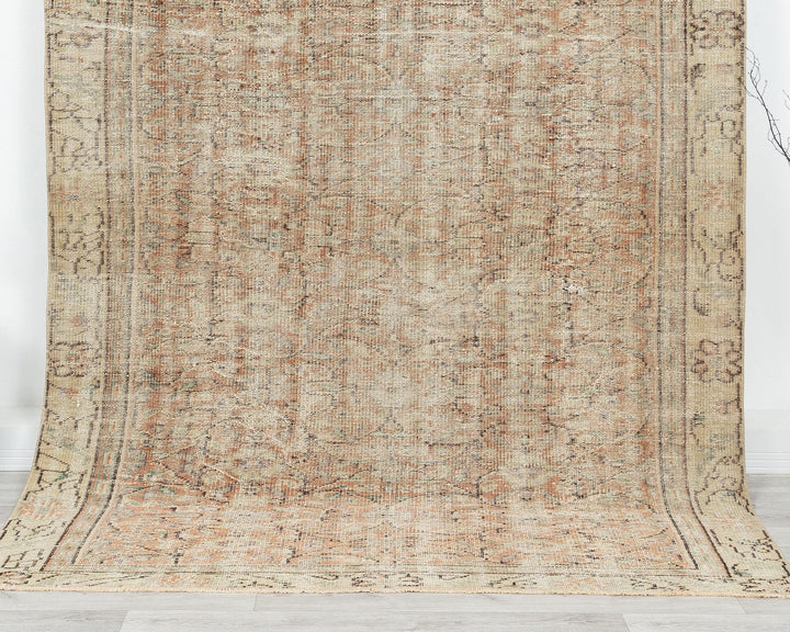 Faded Oushak Rug 5' 11" x 8' 6" | No. VR21173