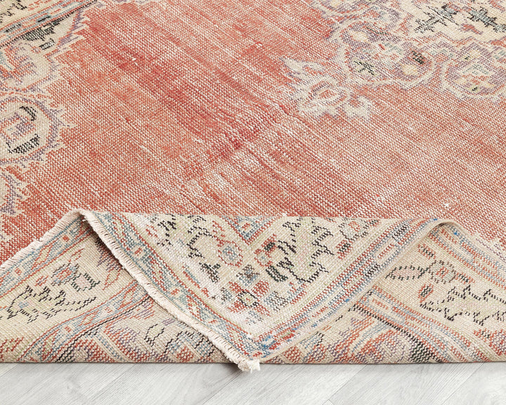 Red Oushak Rug 5' 2" x 9' 1" | No. VR50932