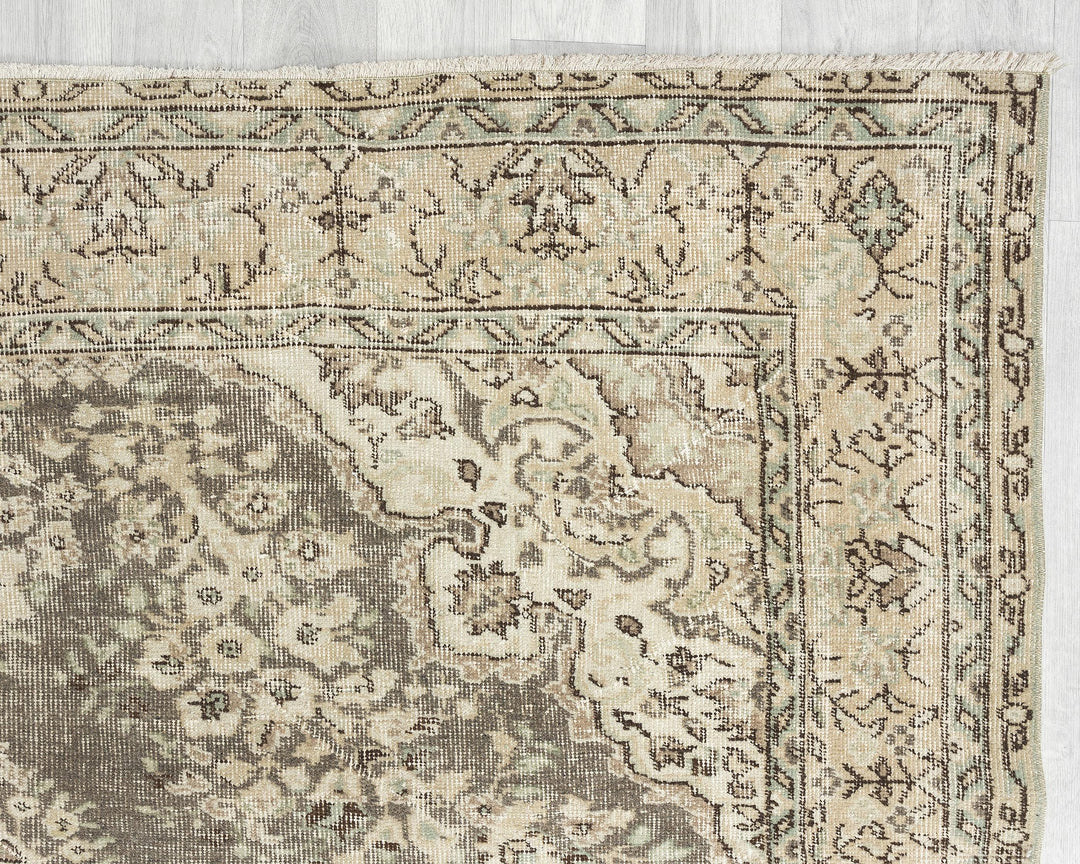 Blue Oushak Rug 6' 11" x 9' 11" | No. VR79994