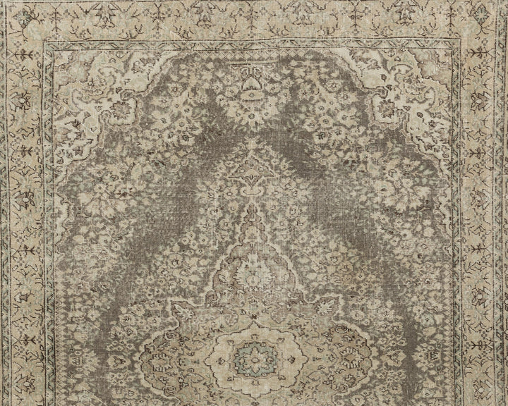 Blue Oushak Rug 6' 11" x 9' 11" | No. VR79994
