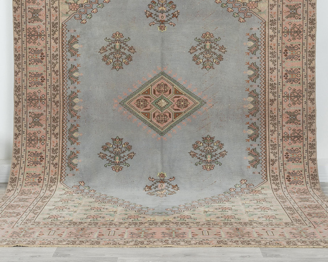 Blue Oushak Rug 6' 11" x 9' 8" | No. VR85585