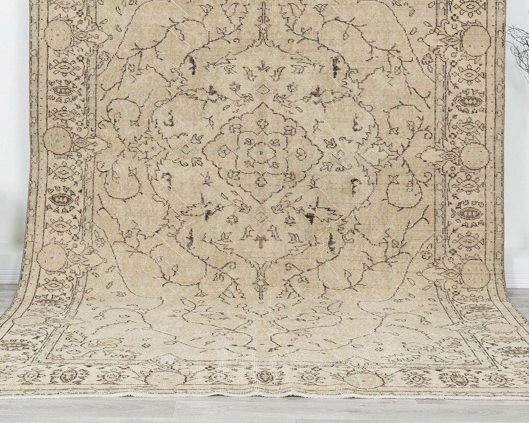 Oushak Rug 6' 2" x 10' 1" | No. VR15892