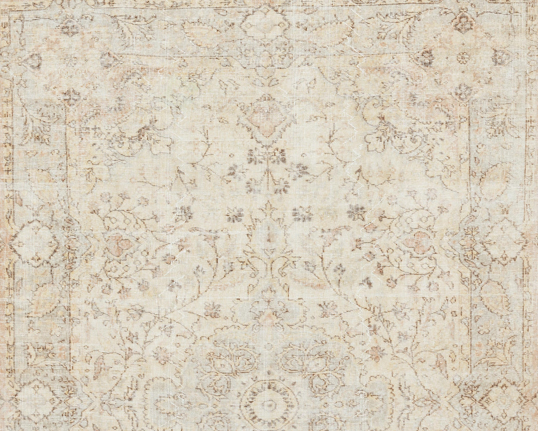 Beige Oushak Rug 6' 3" x 9' 3" | No. VR70968