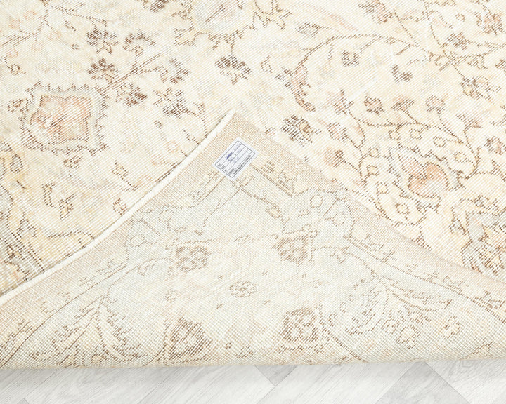 Beige Oushak Rug 6' 3" x 9' 3" | No. VR70968