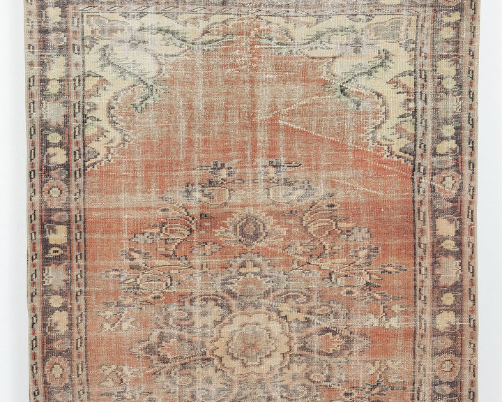Oushak Rug 5' x 8' 4" | No. VR10632