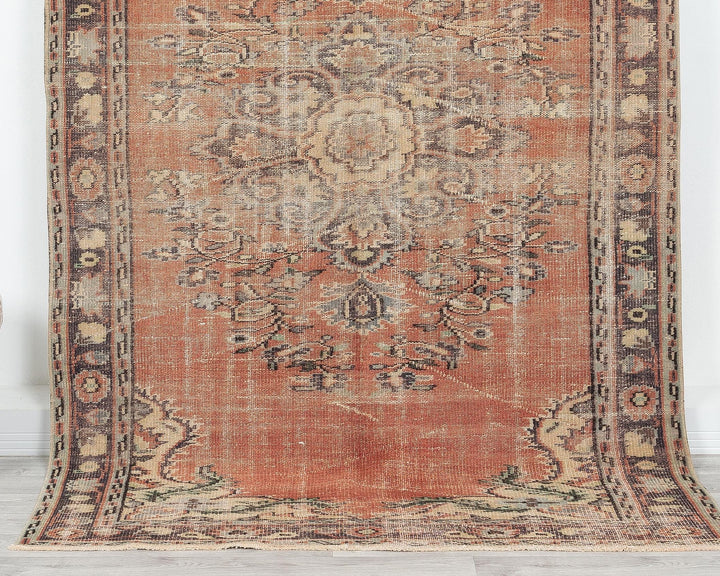 Oushak Rug 5' x 8' 4" | No. VR10632
