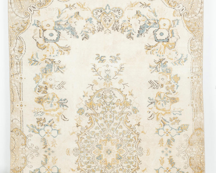Beige Oushak Rug 5' 11" x 10' | No. VR96332