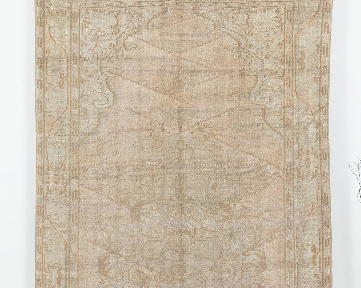Brown Oushak Rug 5' 1" x 9' 8" | No. VR59065