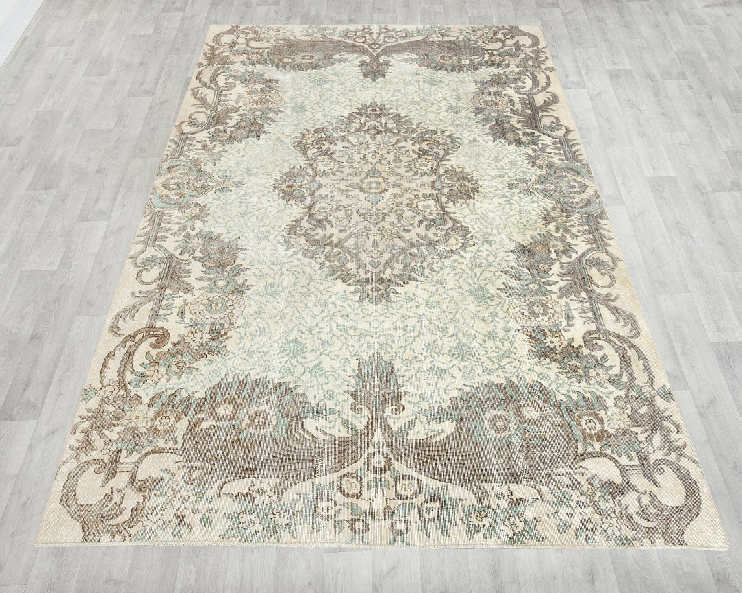 Faded Oushak Rug 10' 2" x 6' 9" | No. VR32056