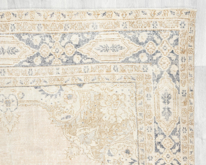 Beige Oushak Rug 10' 8" x 6' 9" | No. VR19734