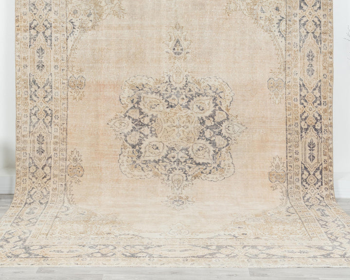 Beige Oushak Rug 10' 8" x 6' 9" | No. VR19734