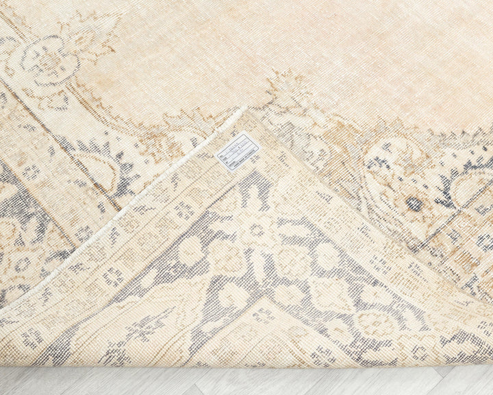 Beige Oushak Rug 10' 8" x 6' 9" | No. VR19734