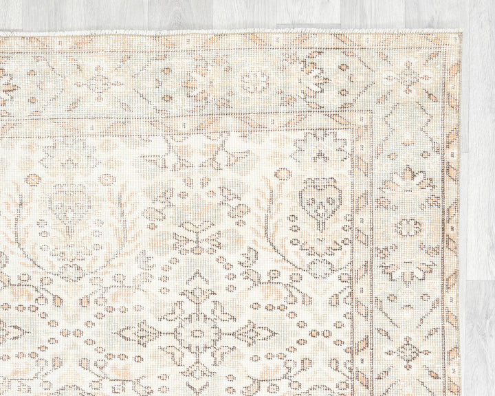 Beige Oushak Rug 10' 4" x 6' 9" | No. VR94920