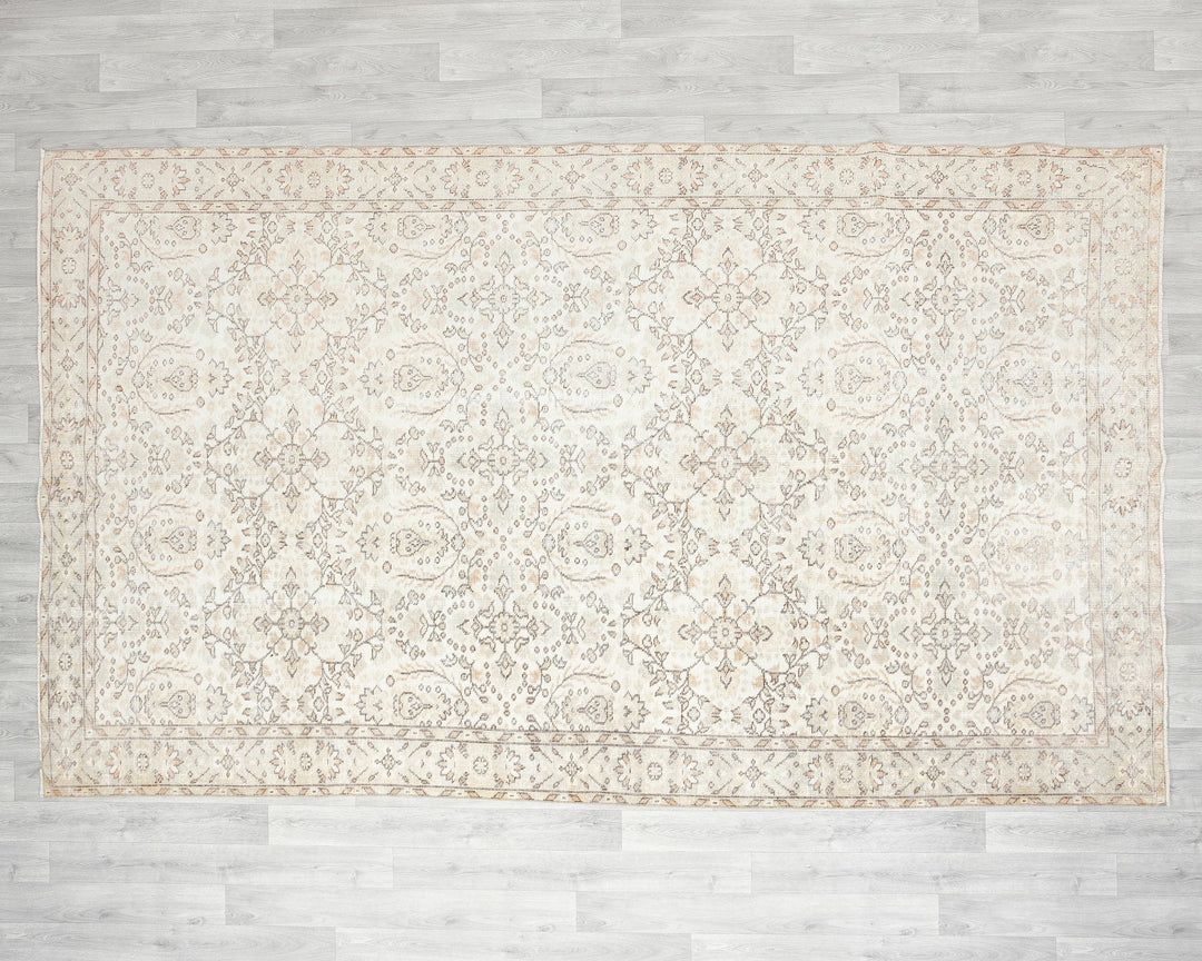 Beige Oushak Rug 10' 4" x 6' 9" | No. VR94920