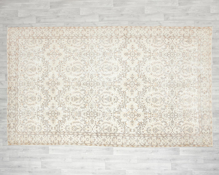 Beige Oushak Rug 10' 4" x 6' 9" | No. VR94920