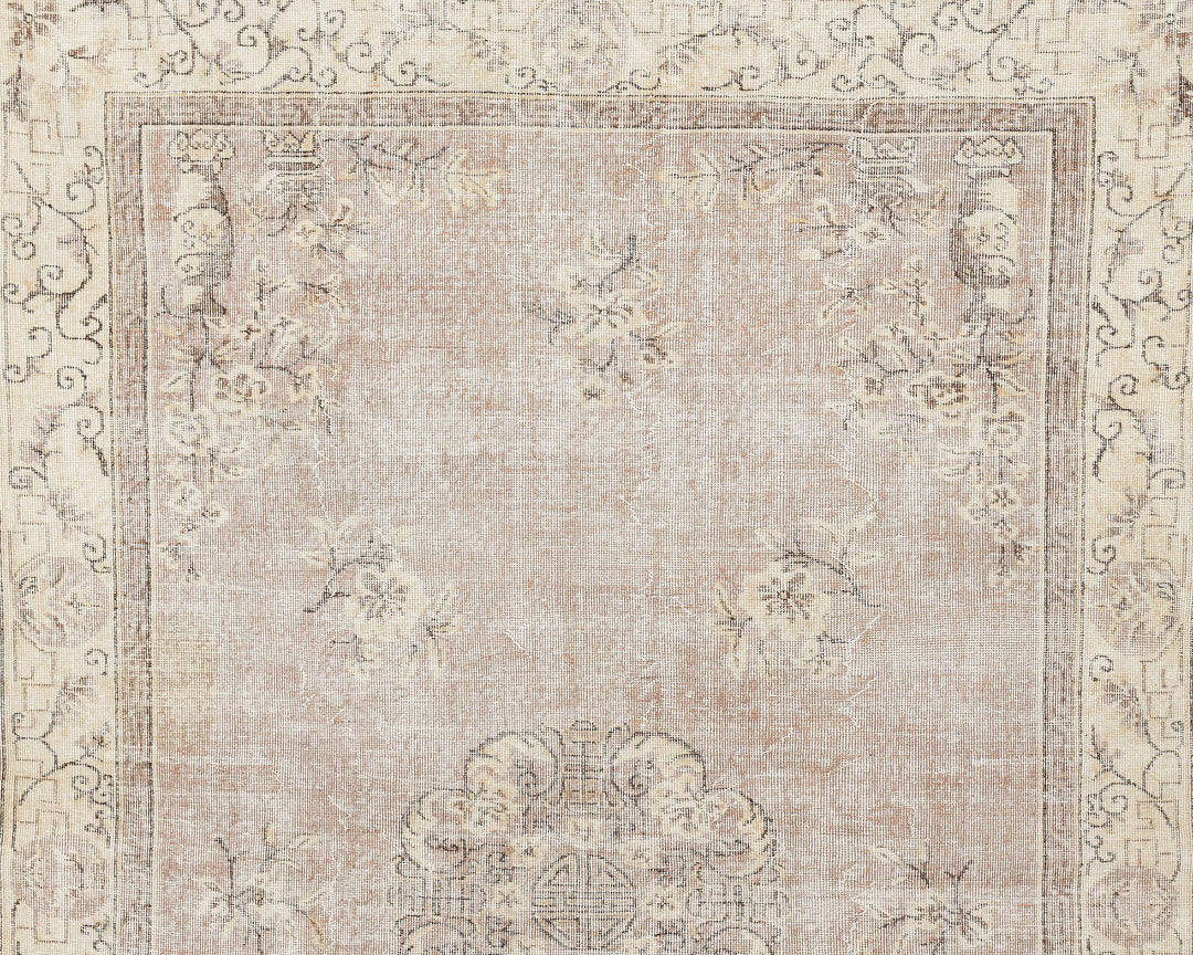 Neutral Oushak Rug 7' x 10' 5" | No. VR62787