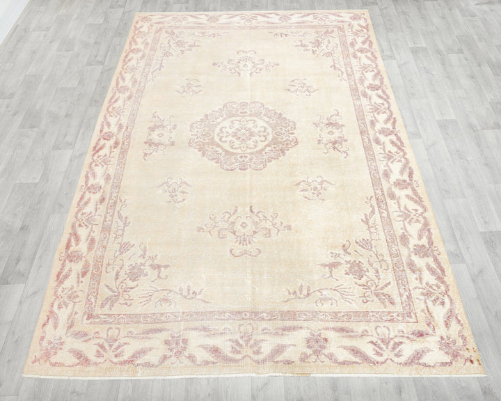 Pink Oushak Rug 6' 5" x 9' 8" | No. VR28439