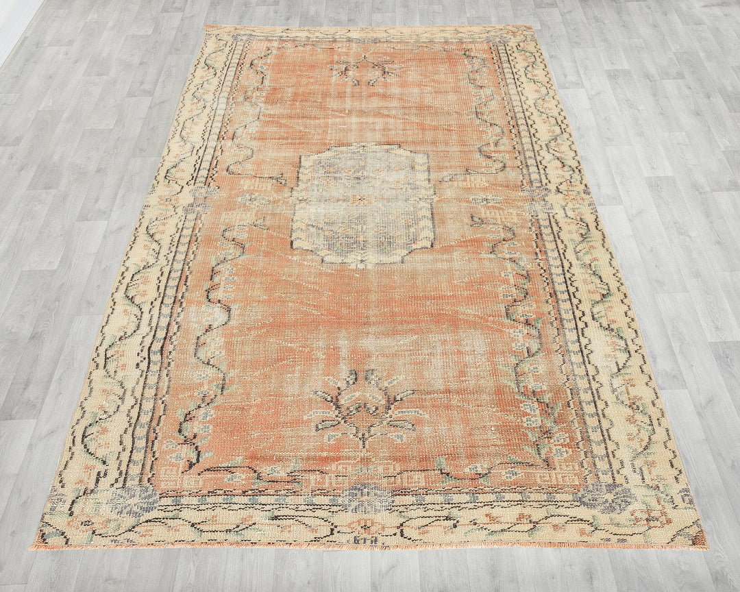 Orange Oushak Rug 5' 1" x 8' 1" | No. VR69624