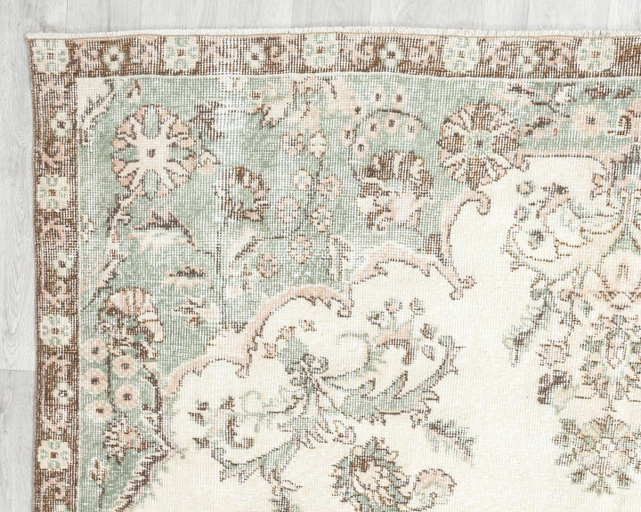 Neutral Oushak Rug 6' 5" x 10' 8" | No. VR58104