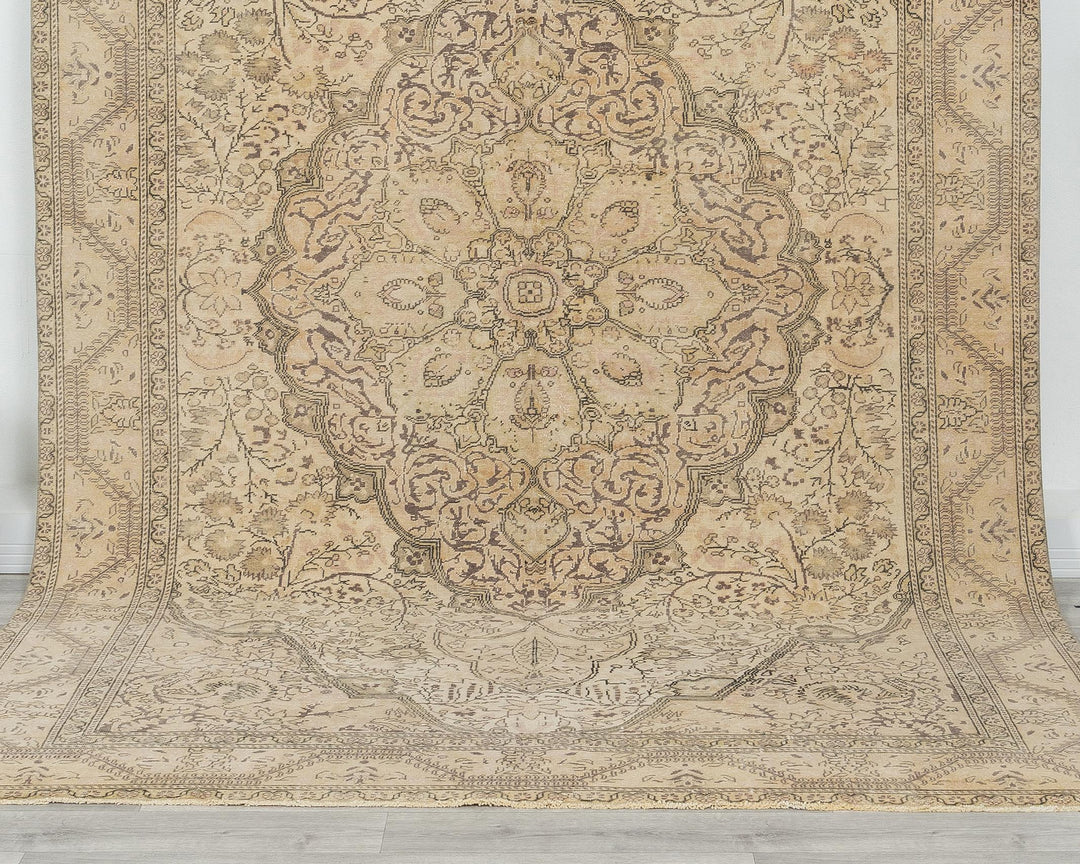 Oushak Rug 6' 5" x 9' 6" | No. VR95763