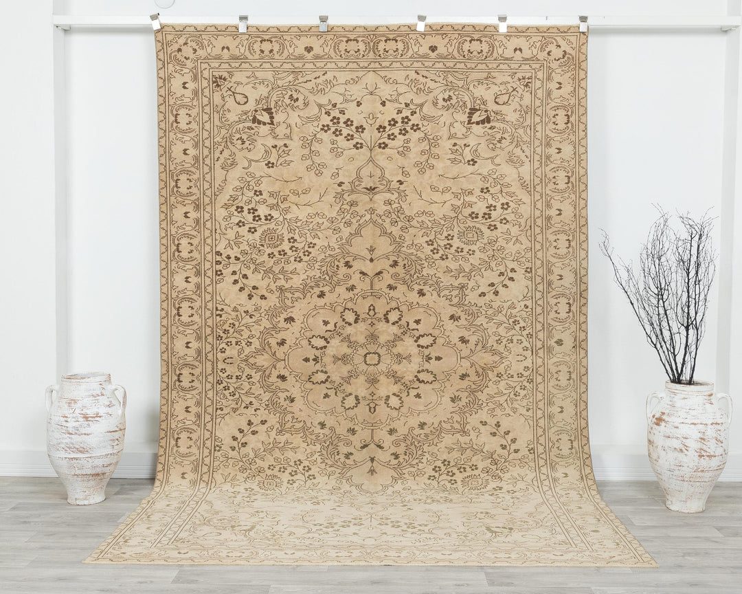 Oushak Rug 6' 4" x 9' 10" | No. VR81080