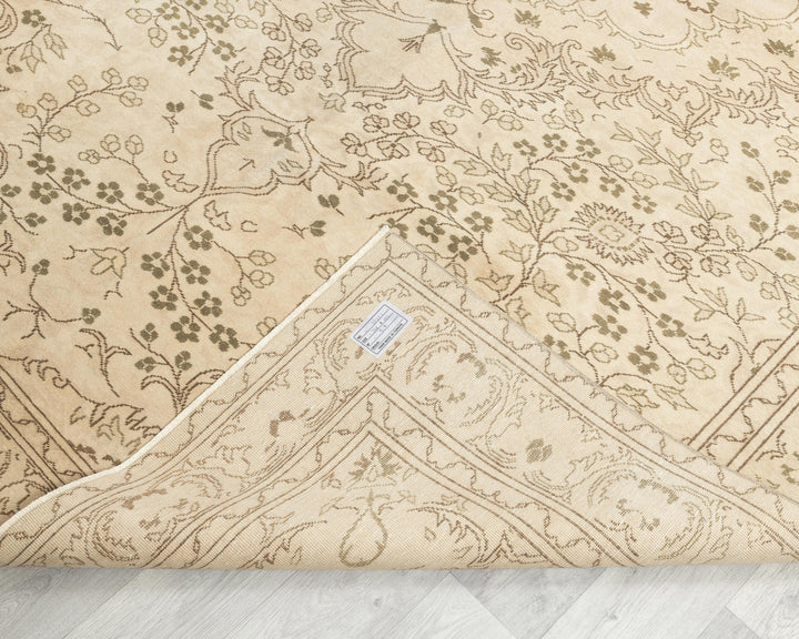 Oushak Rug 6' 4" x 9' 10" | No. VR81080