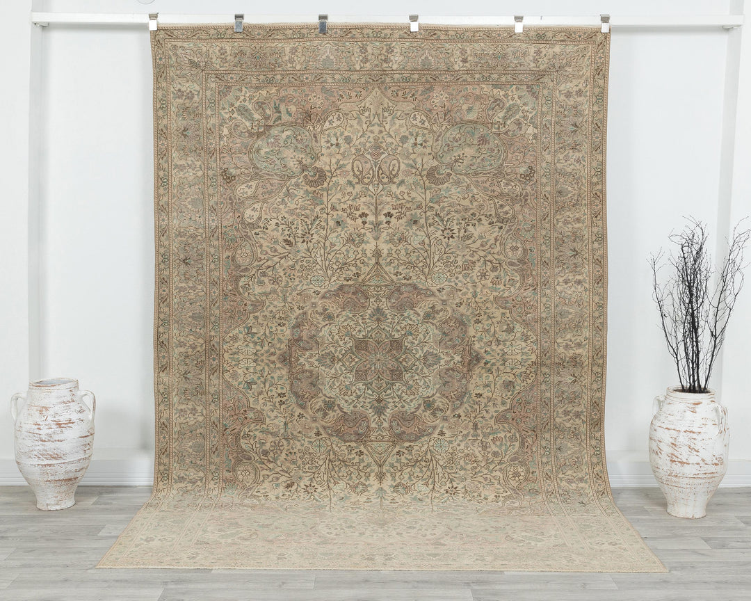 Oushak Rug 6' 6" x 9' 6" | No. VR86779