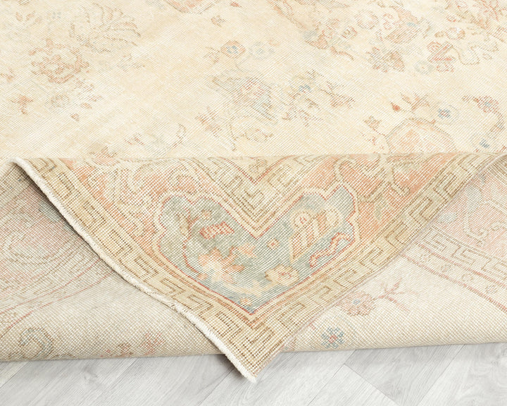 Oushak Rug 6' 7" x 10' | No. VR58018