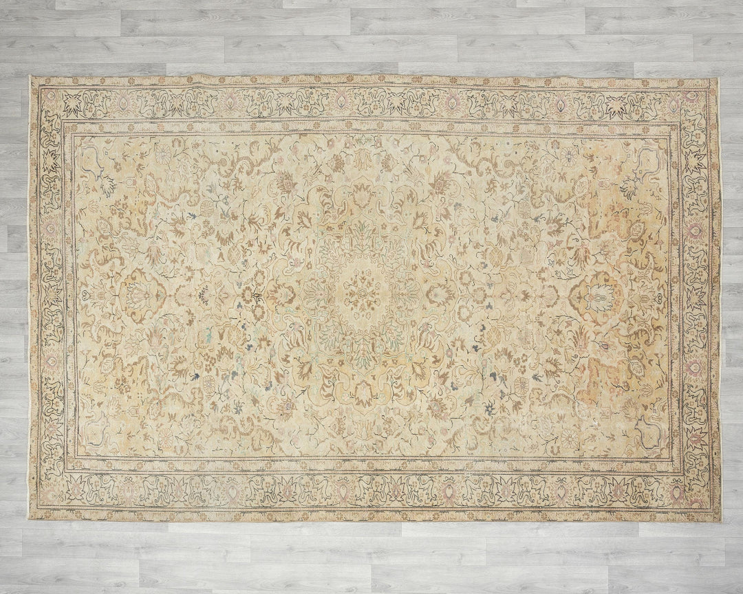 Oushak Rug 6' 7" x 9' 8" | No. VR77091