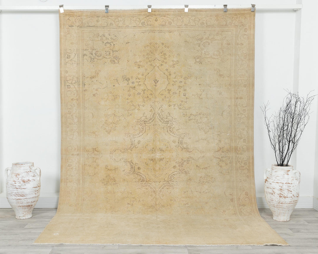 Oushak Rug 6' 6" x 9' 7" | No. VR66355
