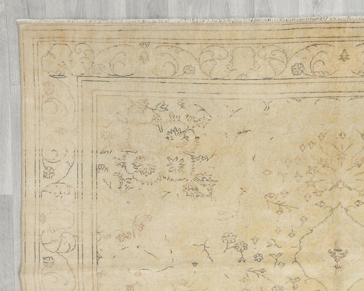 Oushak Rug 6' 6" x 9' 7" | No. VR66355