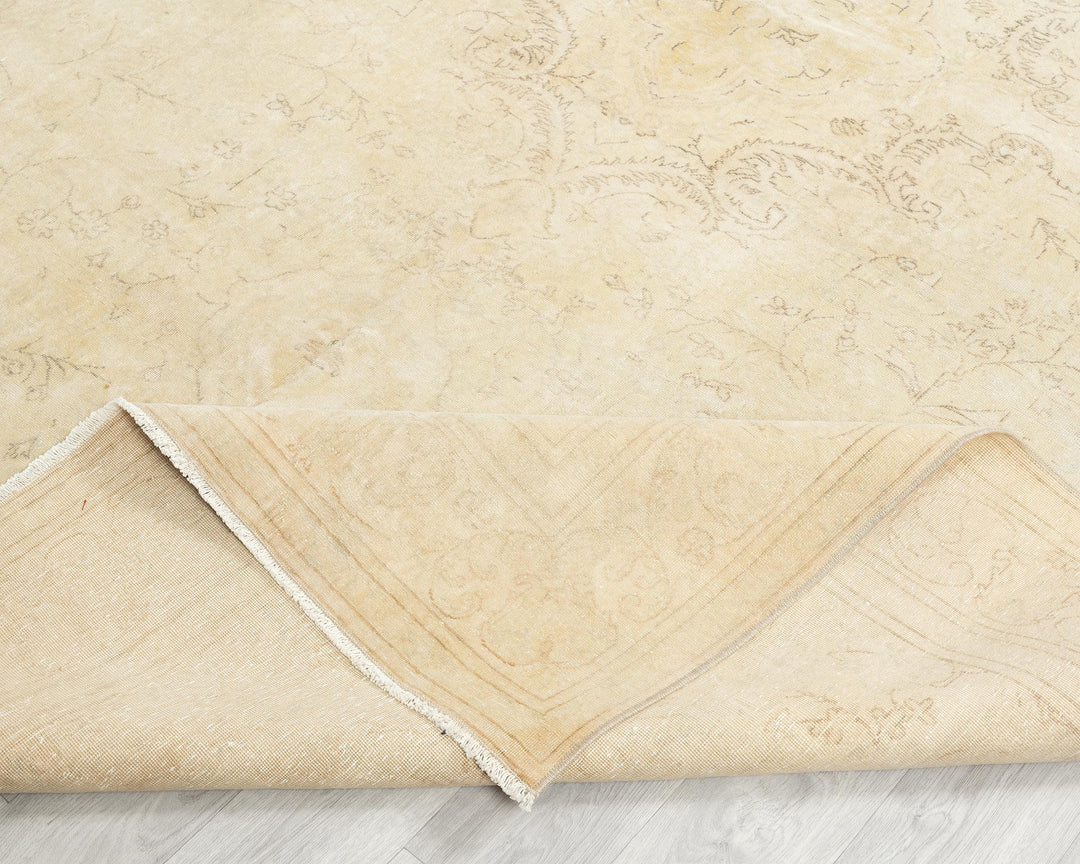 Oushak Rug 6' 6" x 9' 7" | No. VR66355