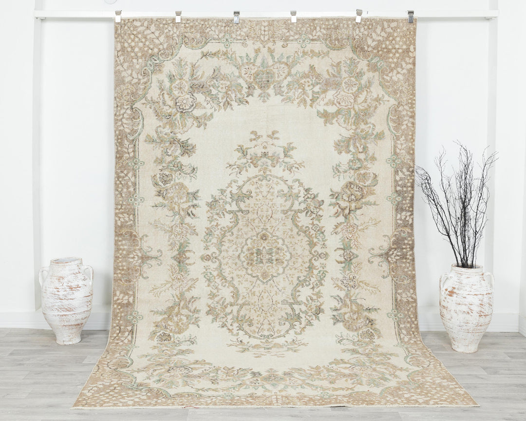 Oushak Rug 6' 7" x 10' 1" | No. VR77796
