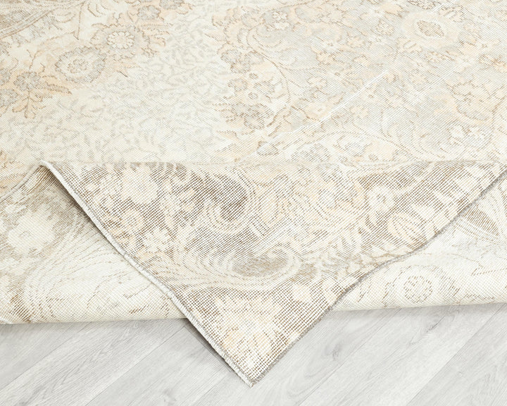 Faded Oushak Rug 6' 5" x 9' 10" | No. VR34964