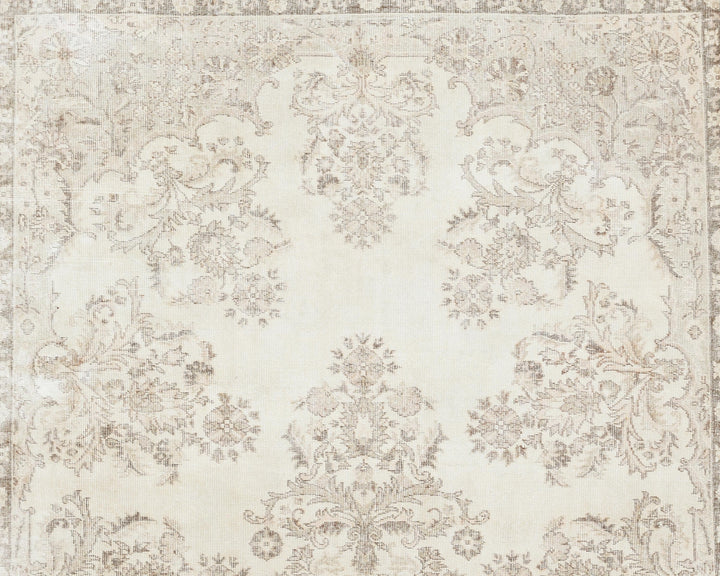 Beige Oushak Rug 6' 11" x 11' | No. VR74690