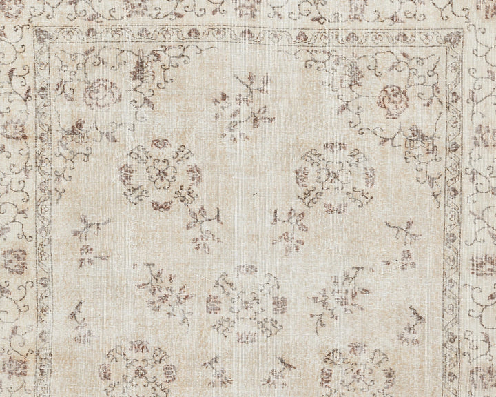 Faded Oushak Rug 6' 5" x 9' 7" | No. VR50537