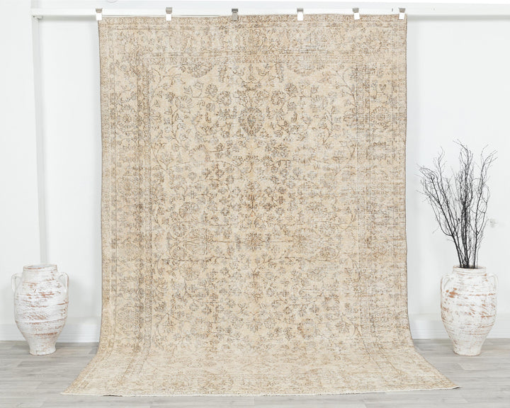 Neutral Turkish Rug 6' 4" x 9' 6" | No. VR72948