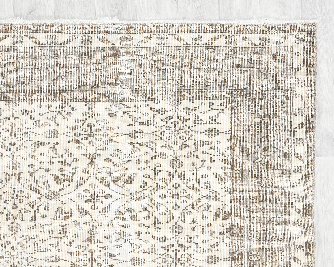 Oushak Rug 6' x 8' 8" | No. VR88003