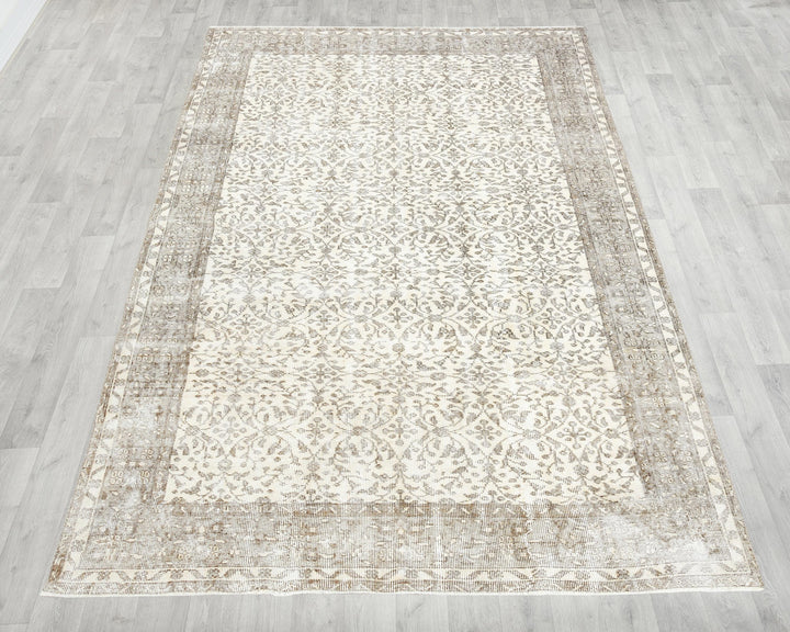 Oushak Rug 6' x 8' 8" | No. VR88003