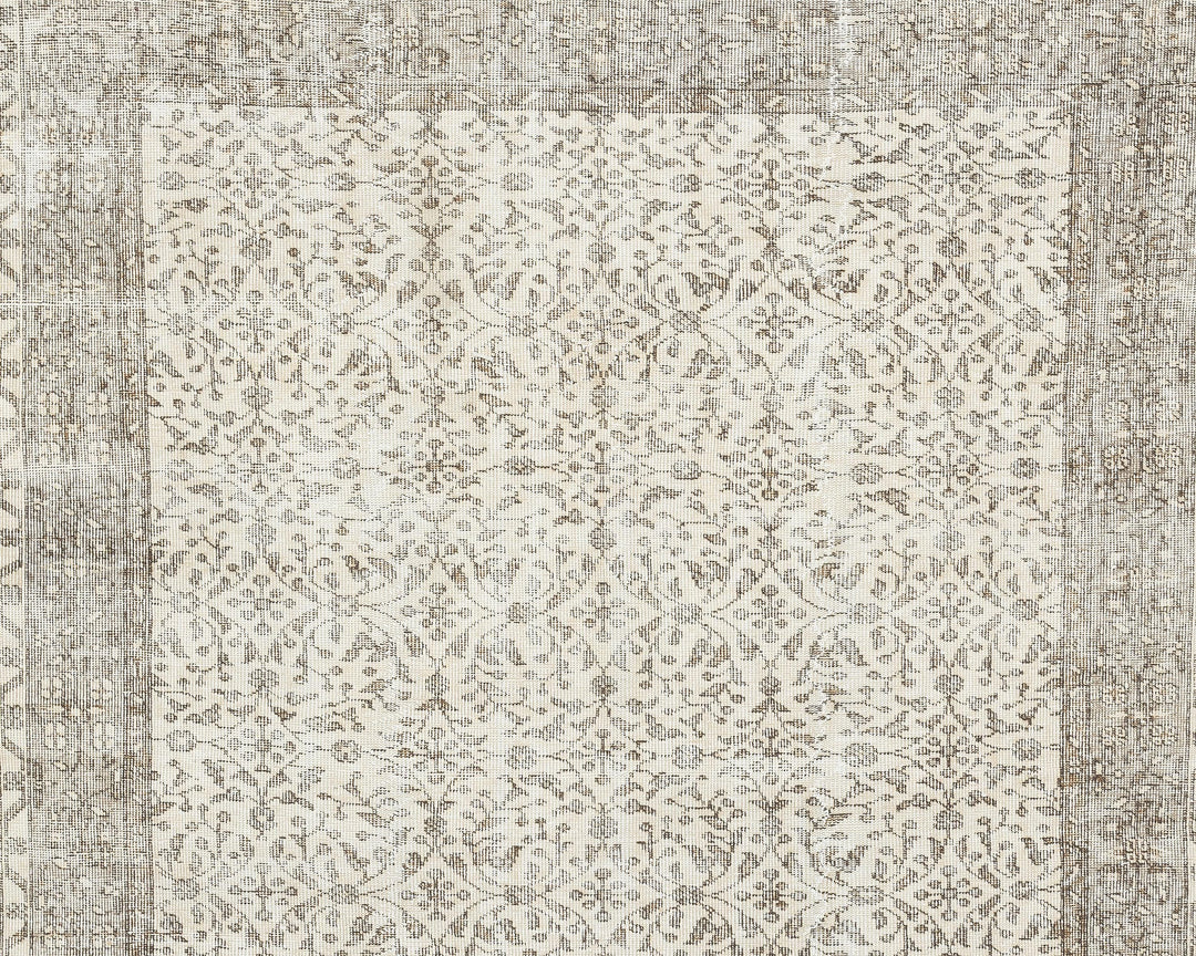 Oushak Rug 6' x 8' 8" | No. VR88003