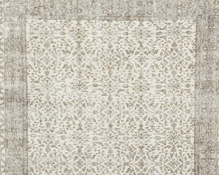 Oushak Rug 6' x 8' 8" | No. VR88003