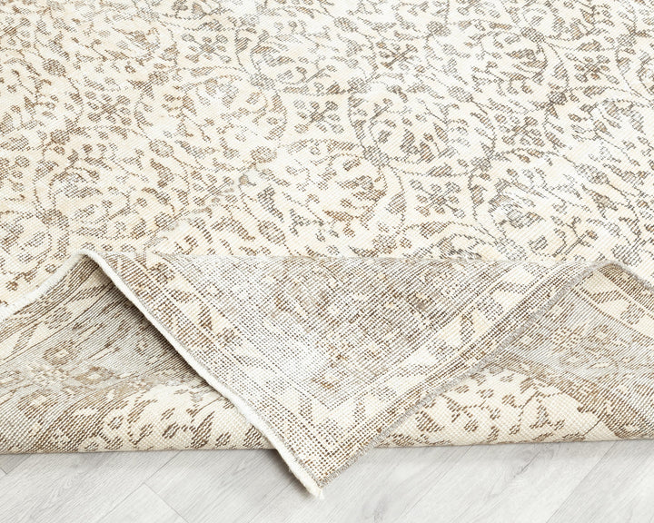 Oushak Rug 6' x 8' 8" | No. VR88003