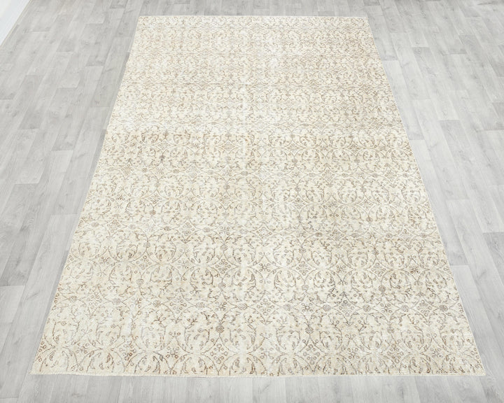 Beige Oushak Rug 6' 1" x 10' 2" | No. VR45859