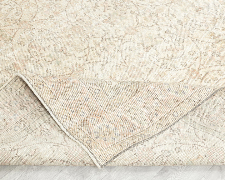 Beige Oushak Rug 7' 1" x 10' | No. VR46484