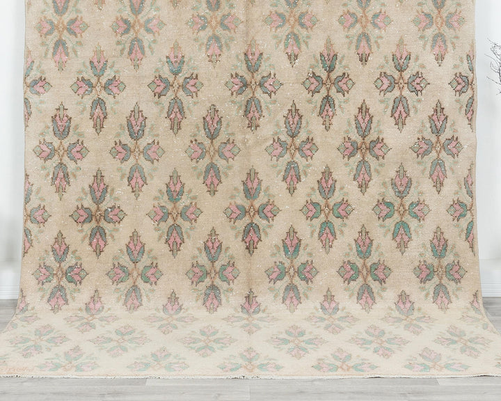 Faded Oushak Rug 6' 5" x 9' 1" | No. VR58505