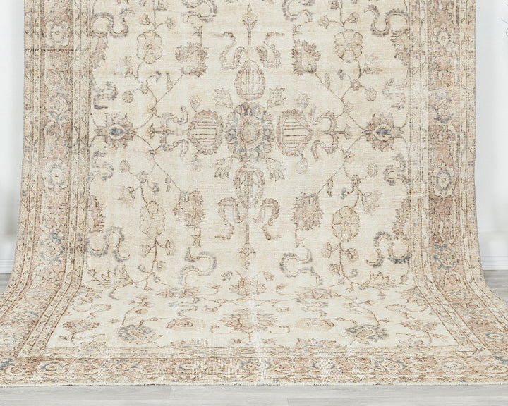 Oushak Rug 6' 2" x 10' 4" | No. VR12106
