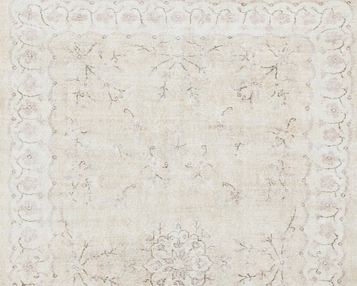 Neutral Oushak Rug 6' 7" x 9' 10" | No. VR83313