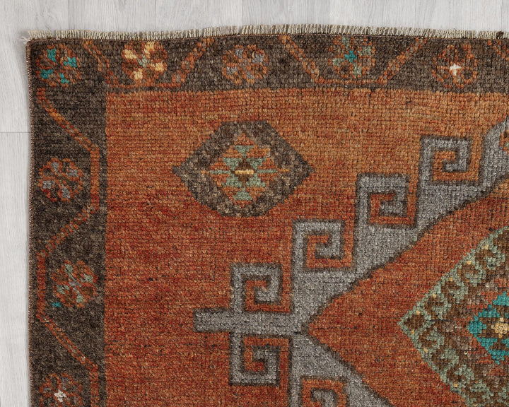 Runner Rug 4' 9" x 11' | No. VR36847